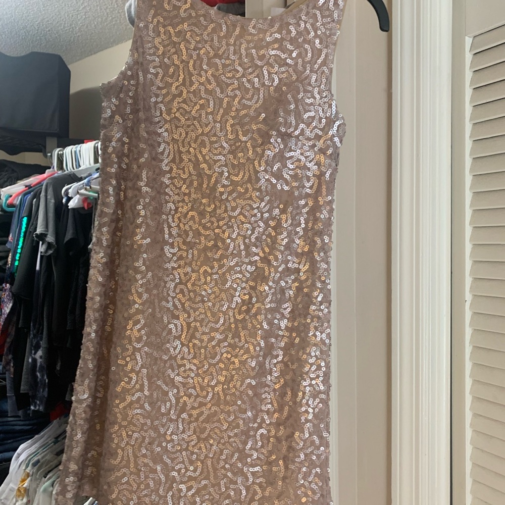 Never worn. Bought off Posh